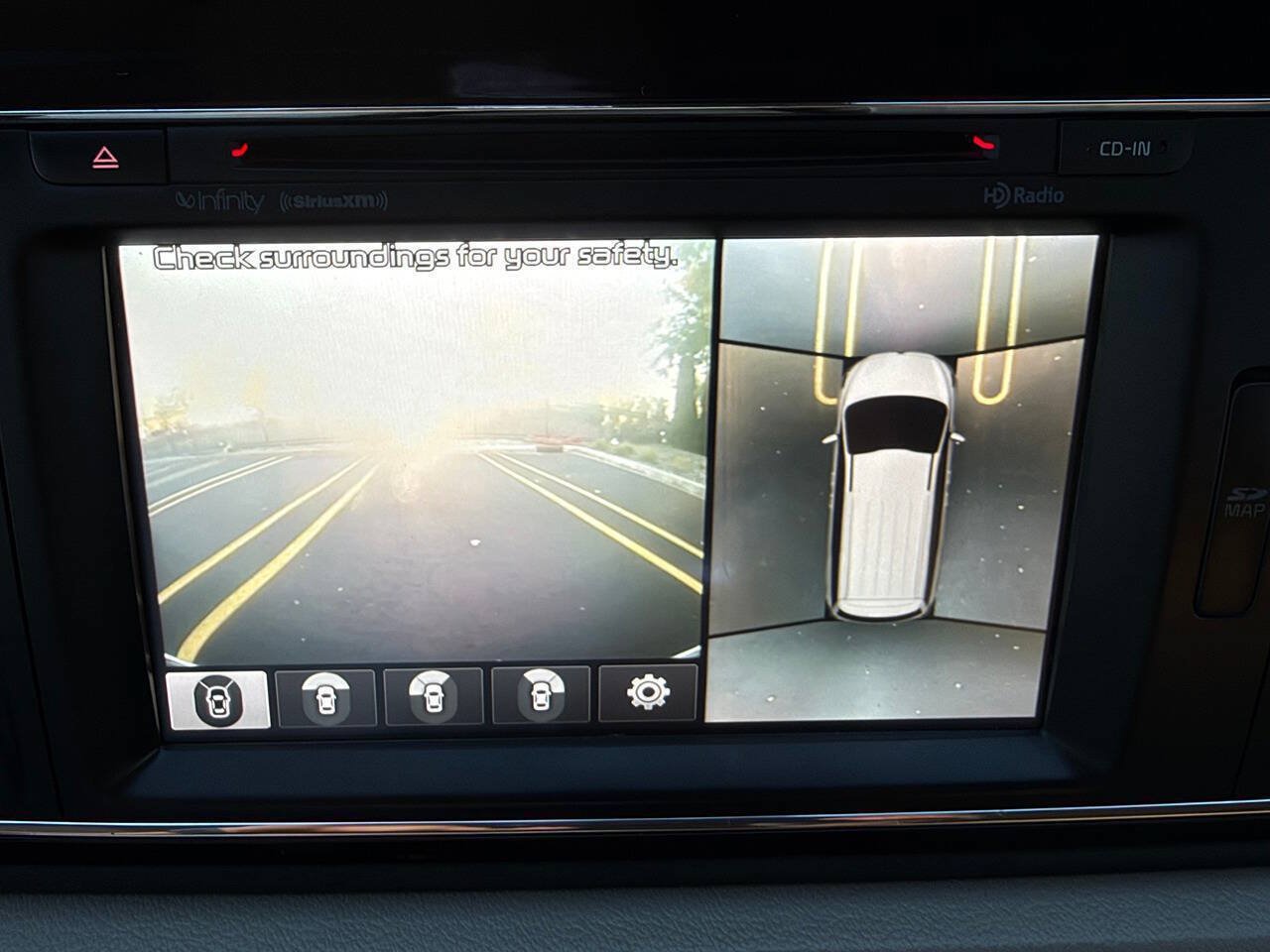 Used 2016 Kia Sedona SX Limited FWD image 30