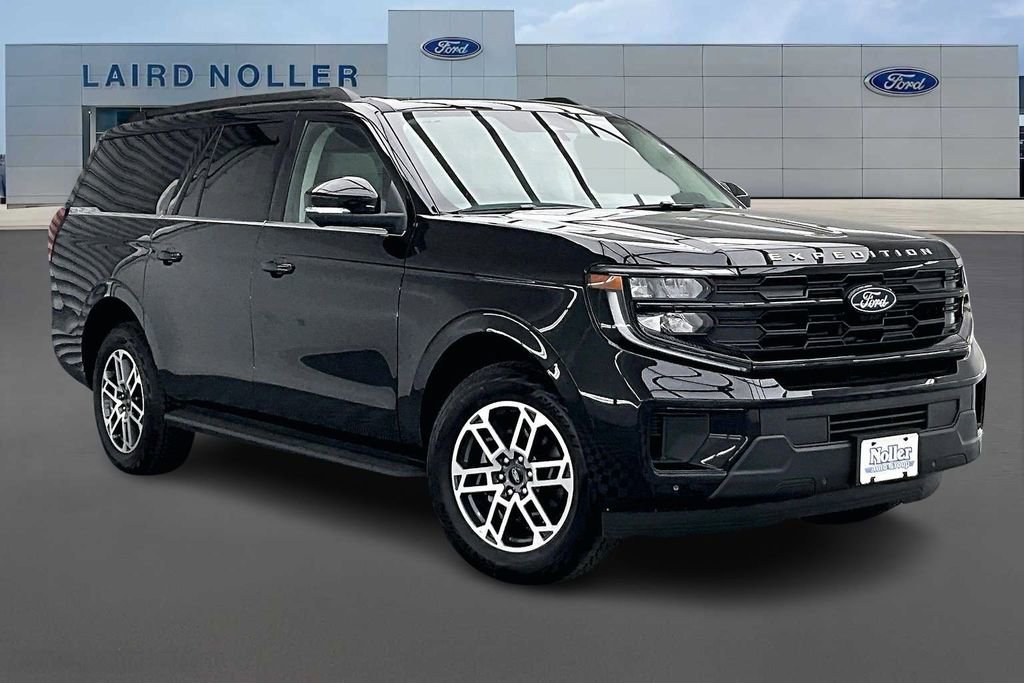 New 2025 Ford Expedition Max Active image 2