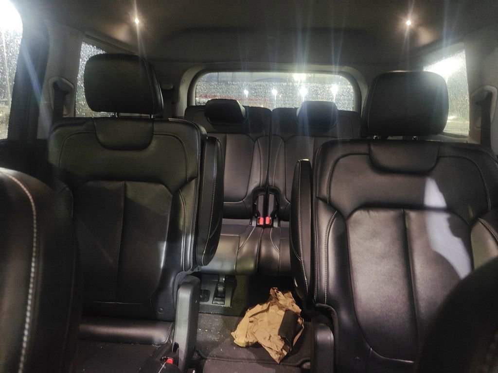 Used 2021 Jeep Grand Cherokee L Limited image 12