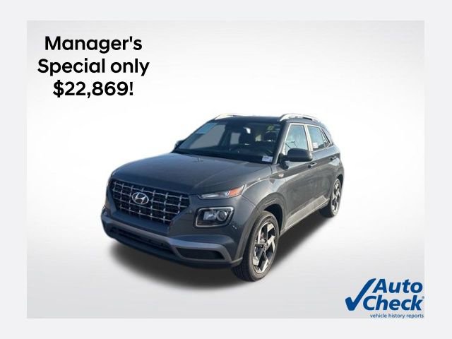 Used 2026 Hyundai Venue SEL FWD image 1