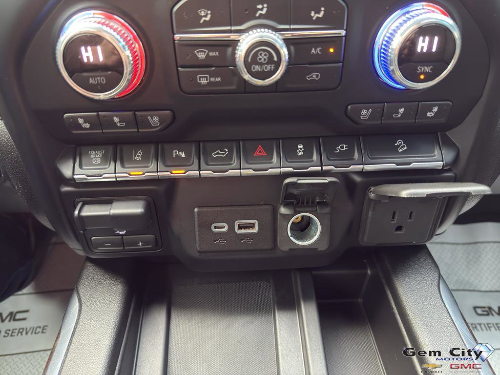 Used 2020 GMC Sierra 2500 Denali w/ Denali Ultimate Package image 22