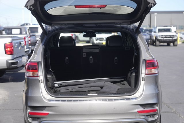 Used 2017 Kia Sorento SX image 31
