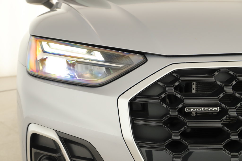 Certified 2024 Audi Q5 e Premium Plus w/ Premium Plus Package AWD/4WD image 34