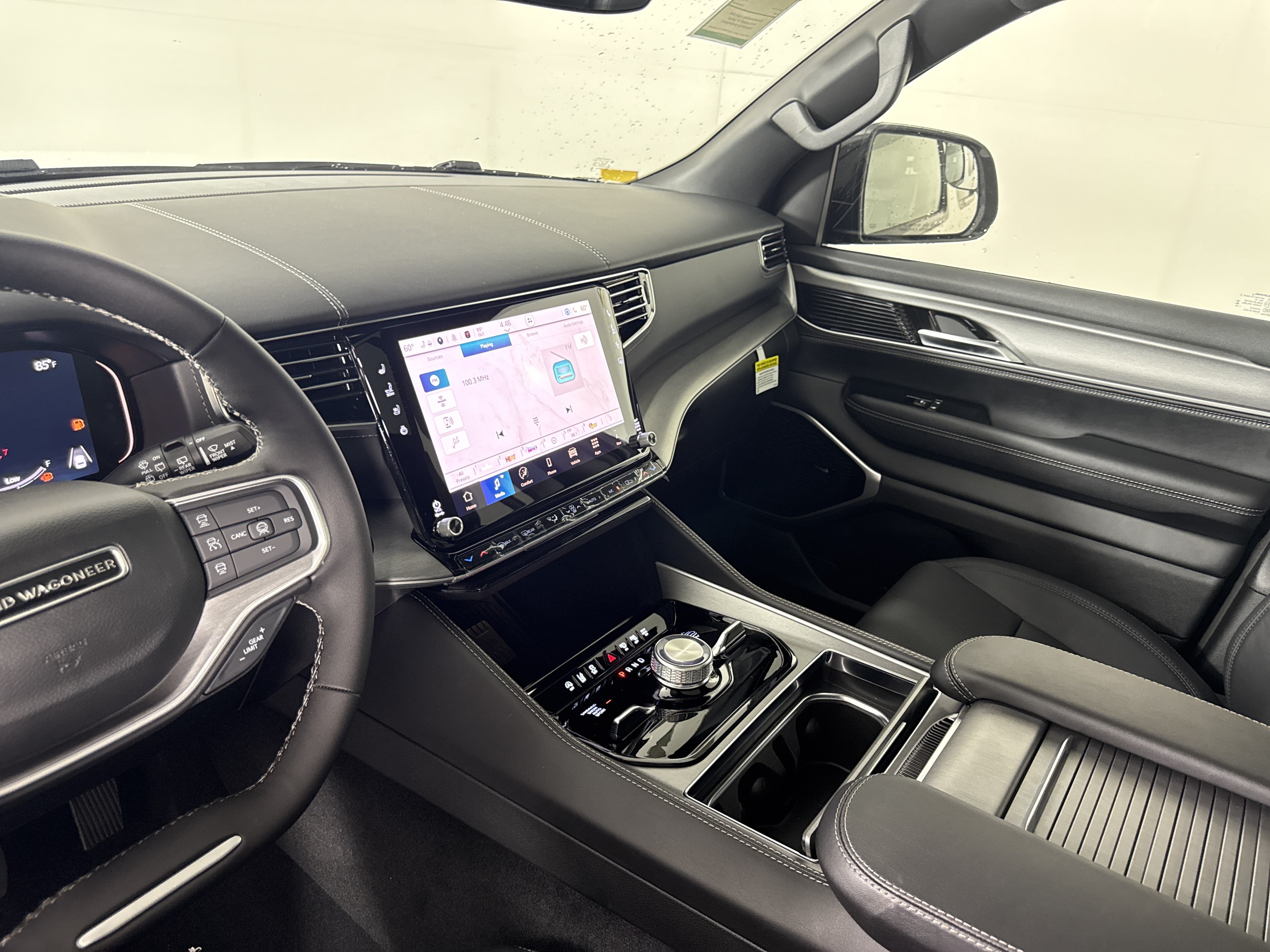 New 2026 Jeep Grand Wagoneer Limited AWD/4WD image 27
