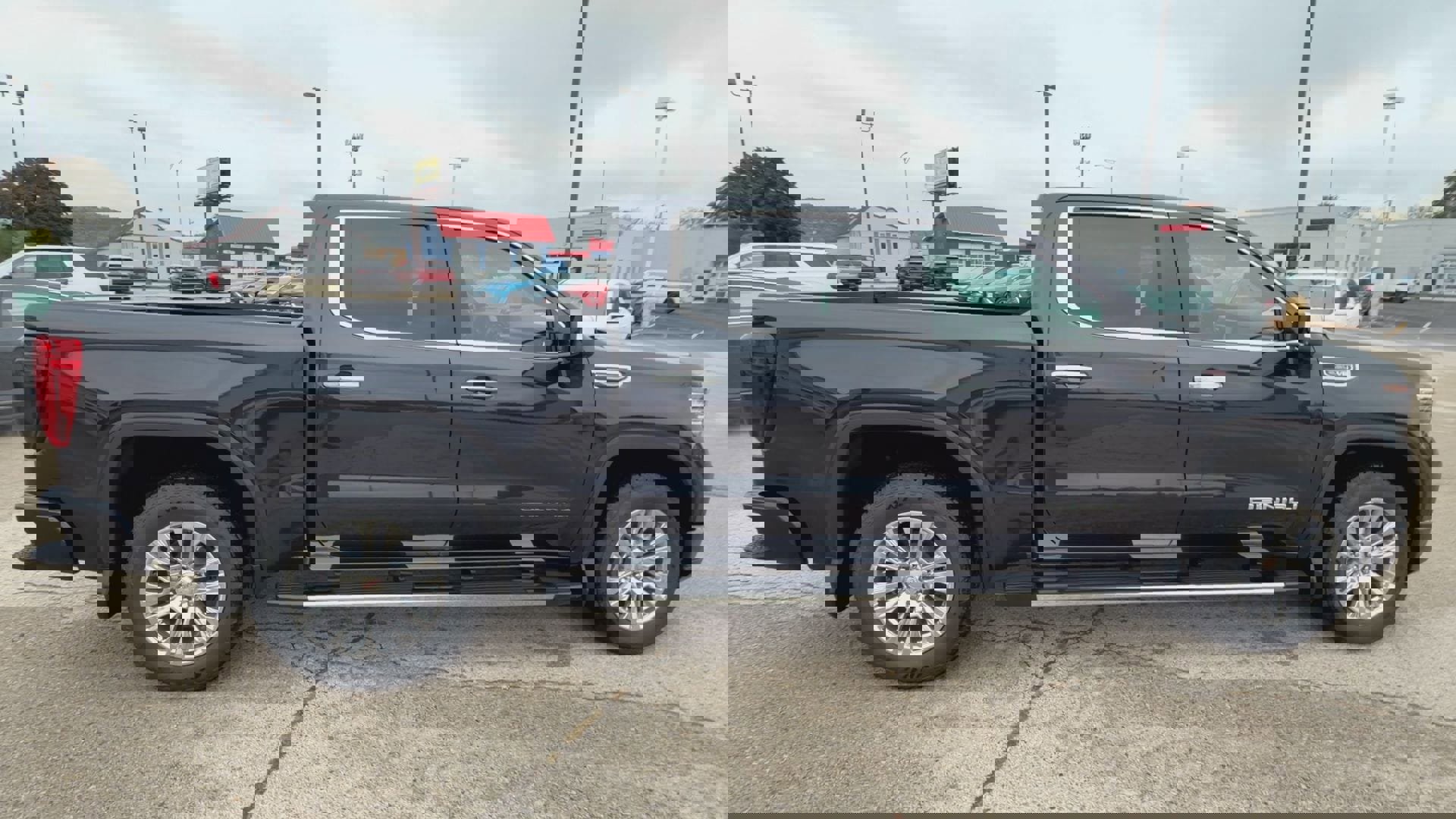 New 2026 GMC Sierra 1500 Denali w/ Technology Package image 9