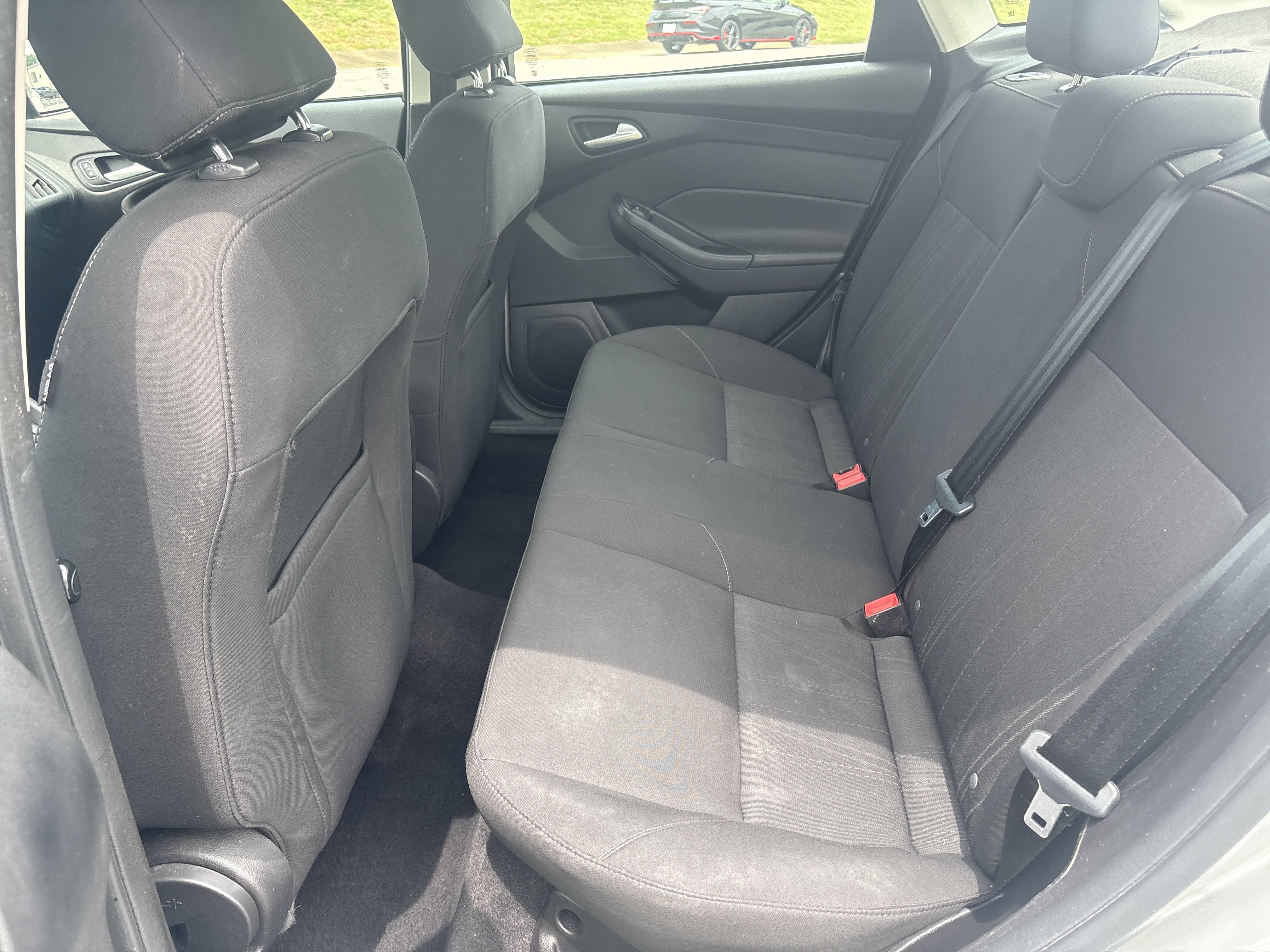 Used 2017 Ford Focus SE FWD image 20