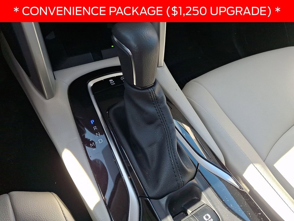 Used 2024 Toyota Corolla Cross XLE w/ Convenience Package AWD/4WD image 15