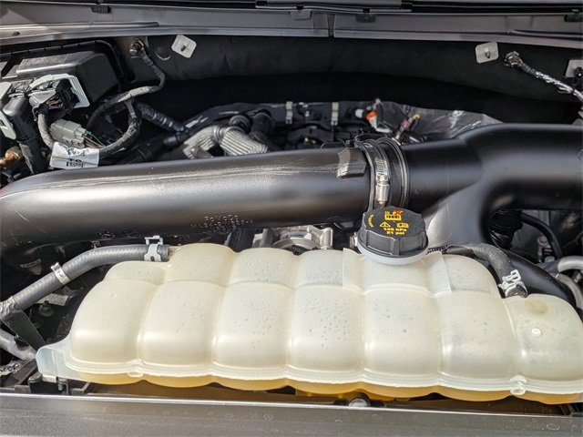 Used 2025 Ford Expedition Active image 42