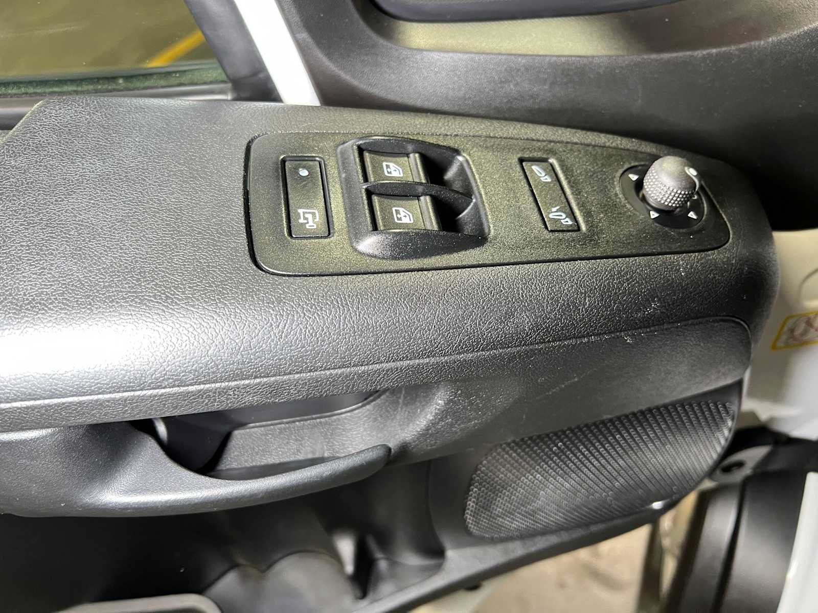 Used 2024 RAM ProMaster 2500 w/ Convenience Group FWD image 19