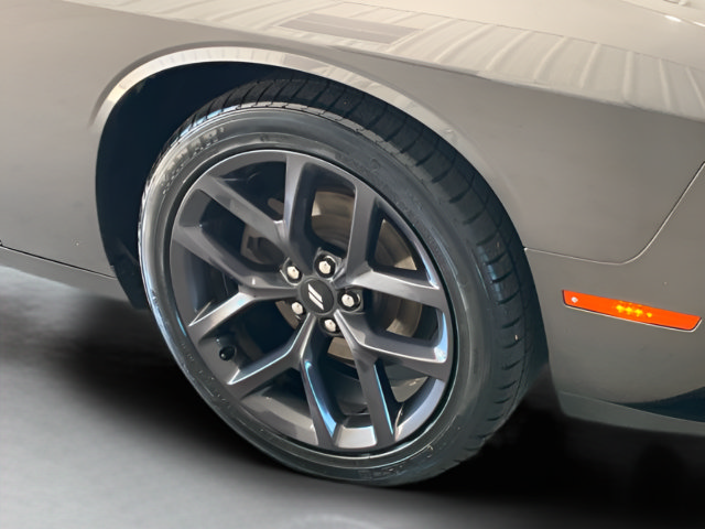 Used 2019 Dodge Challenger SXT w/ Blacktop Package RWD image 25