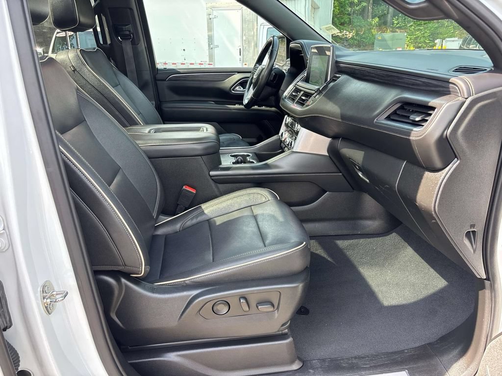 Used 2022 GMC Yukon SLT AWD/4WD image 19