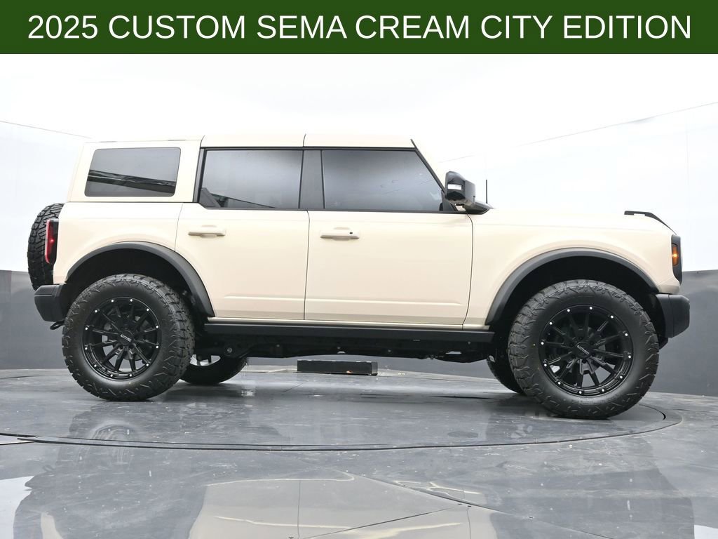 New 2025 Ford Bronco Badlands image 44