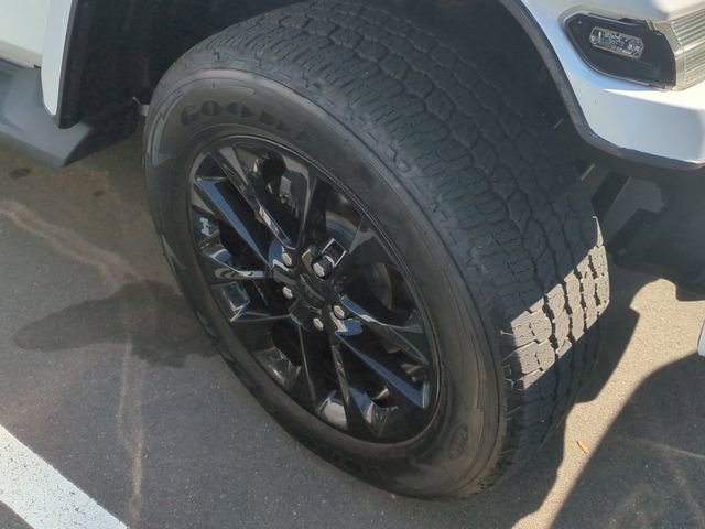 Used 2021 Jeep Gladiator Overland AWD/4WD image 5