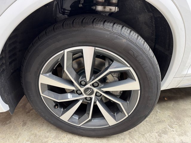 Used 2023 Audi Q5 2.0T Premium Plus image 28