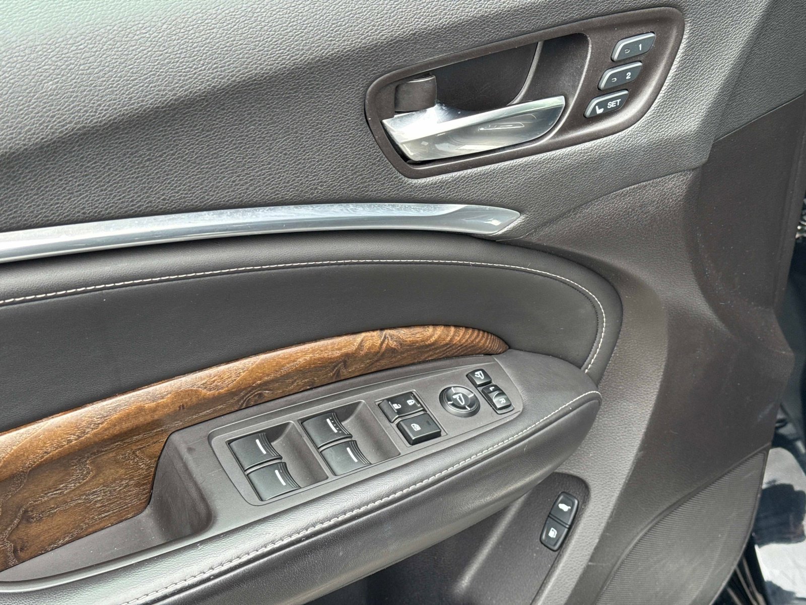 Used 2019 Acura MDX image 21