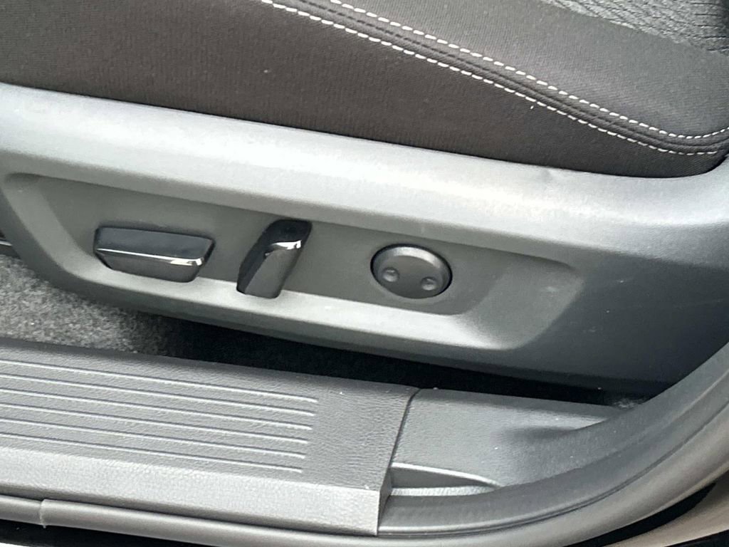 New 2026 Nissan Rogue SV FWD image 16