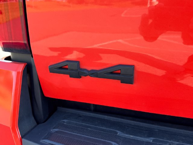 Used 2024 Toyota Tacoma TRD Off-Road w/ TRD Off Road Premium Package AWD/4WD image 20