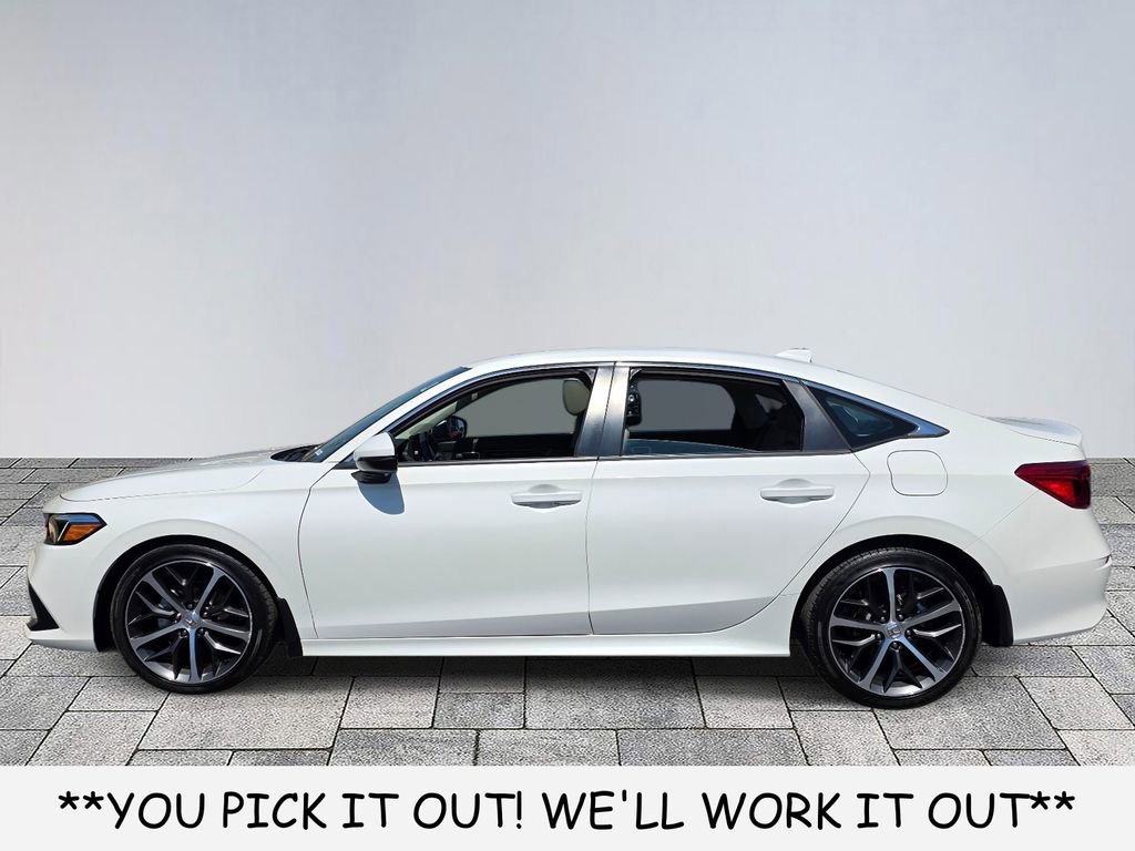 Used 2024 Honda Civic Touring image 4