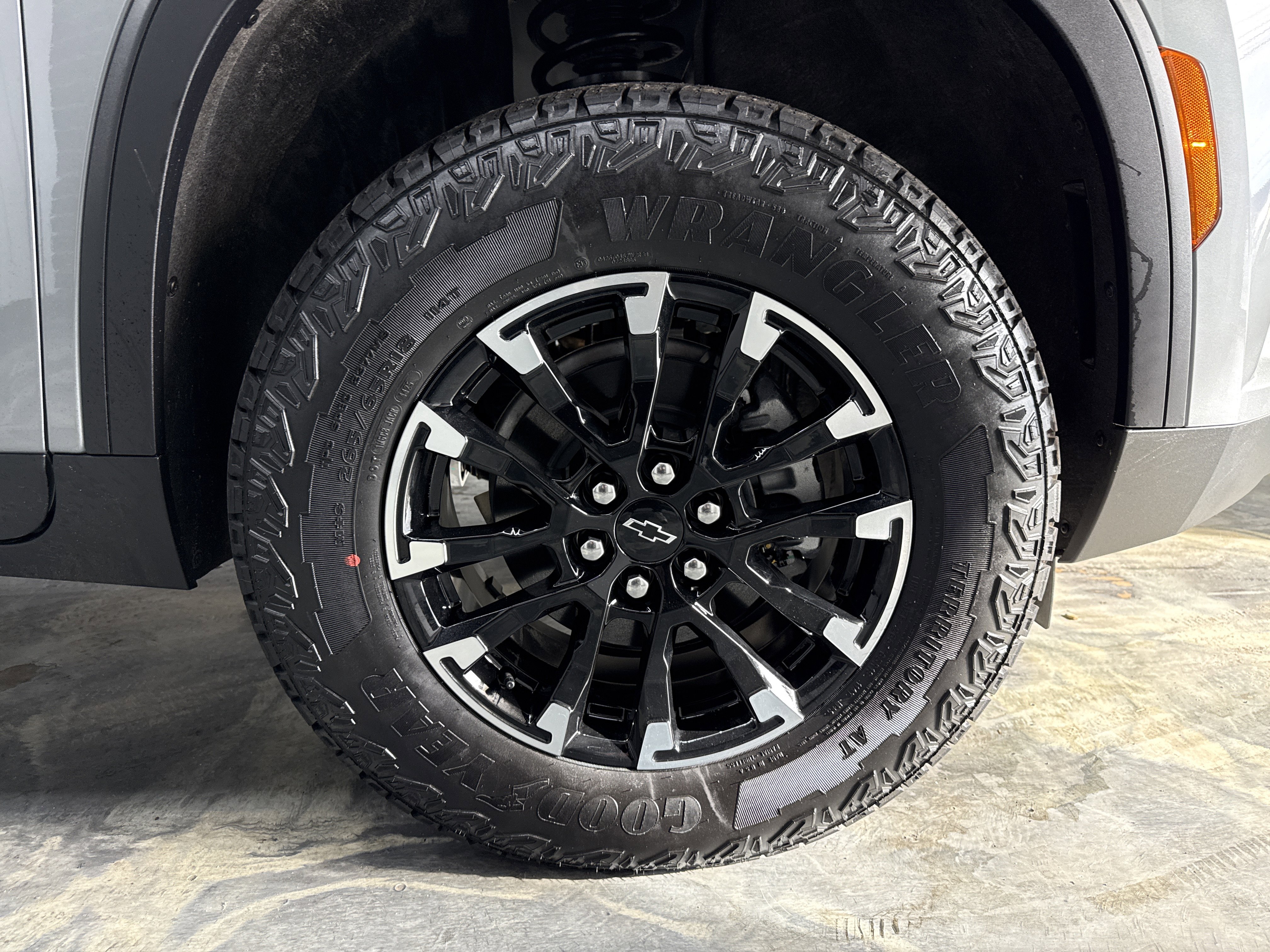 Used 2026 Chevrolet Traverse Z71 w/ LPO, Floor Liner Package image 31