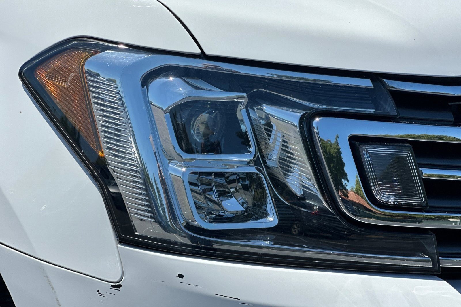 Used 2019 Ford Expedition XLT w/ Equipment Group 202A RWD image 10