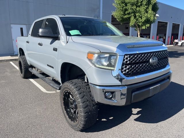 Used 2019 Toyota Tundra SR5 w/ SR5 Upgrade Package AWD/4WD image 3
