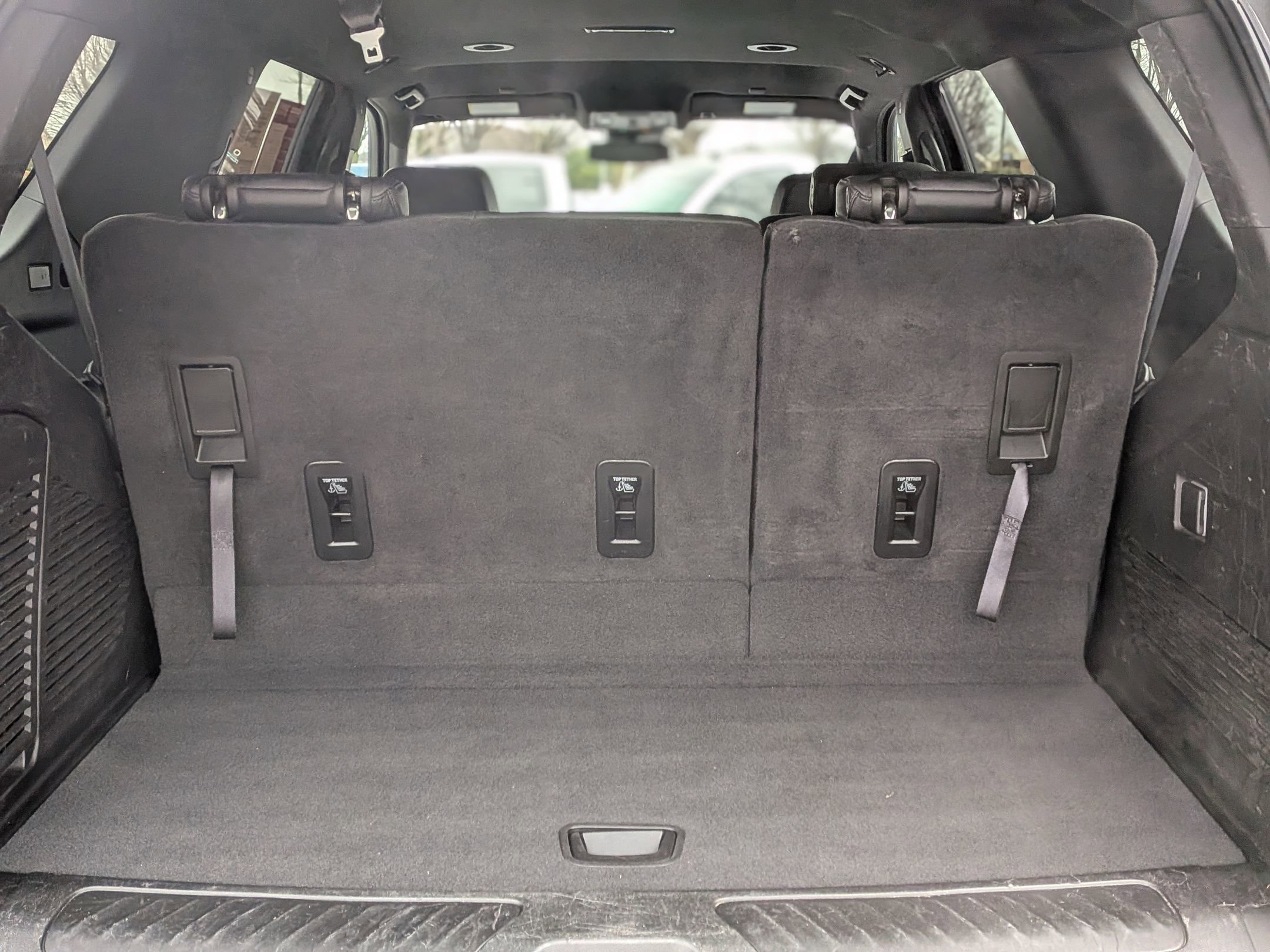 Used 2024 Chevrolet Tahoe LT AWD/4WD image 35