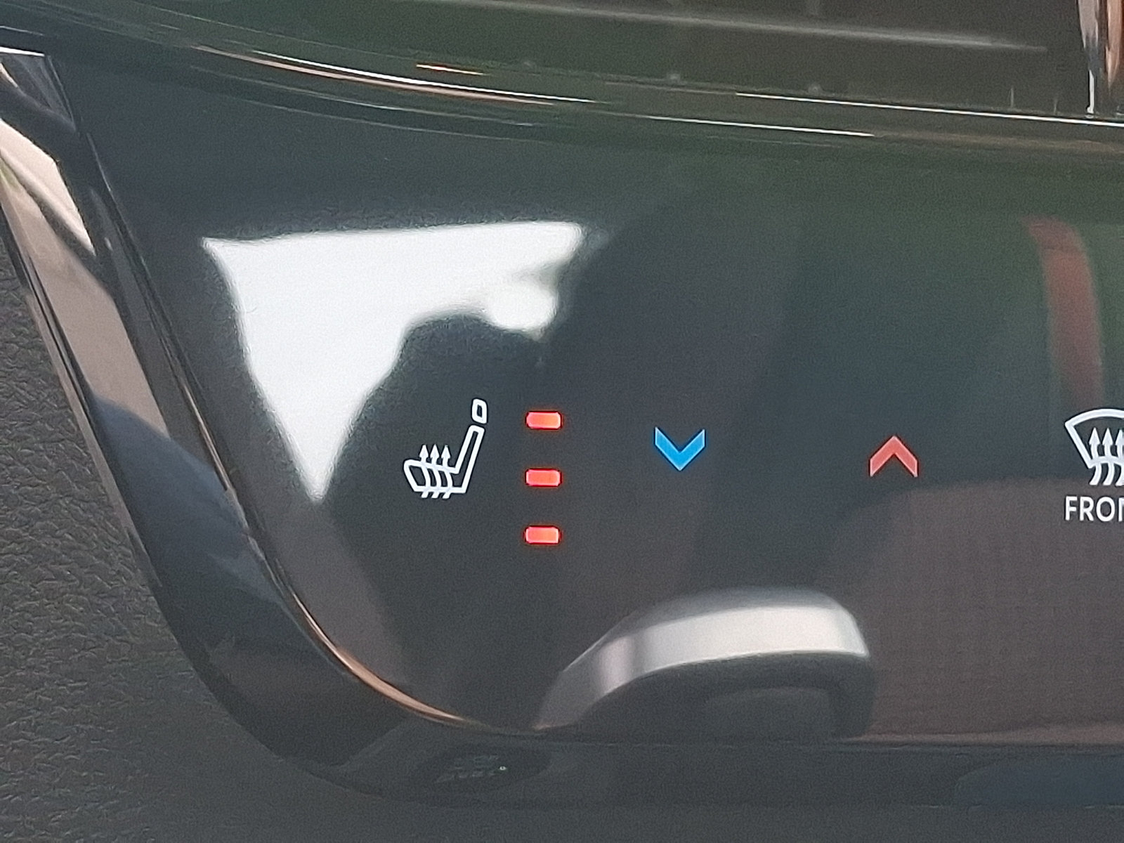 New 2027 Nissan Sentra SR w/ SR All Weather Package FWD image 18
