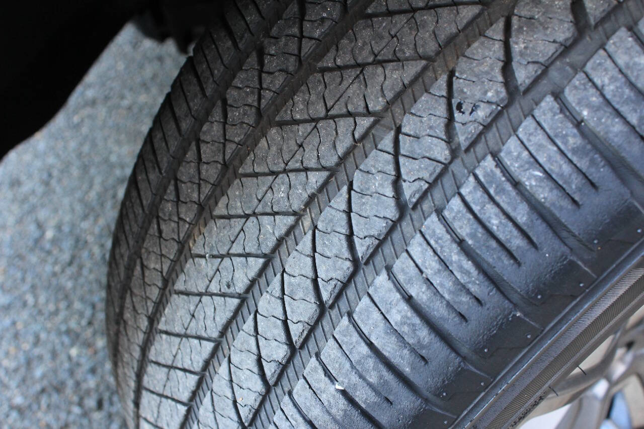 Used 2016 Chevrolet Tahoe LTZ image 4