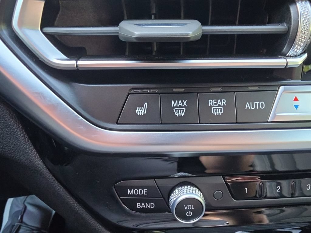 Used 2023 BMW X3 xDrive30i w/ Premium Package AWD/4WD image 29