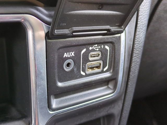 Used 2018 Jeep Wrangler Unlimited Sport AWD/4WD image 22