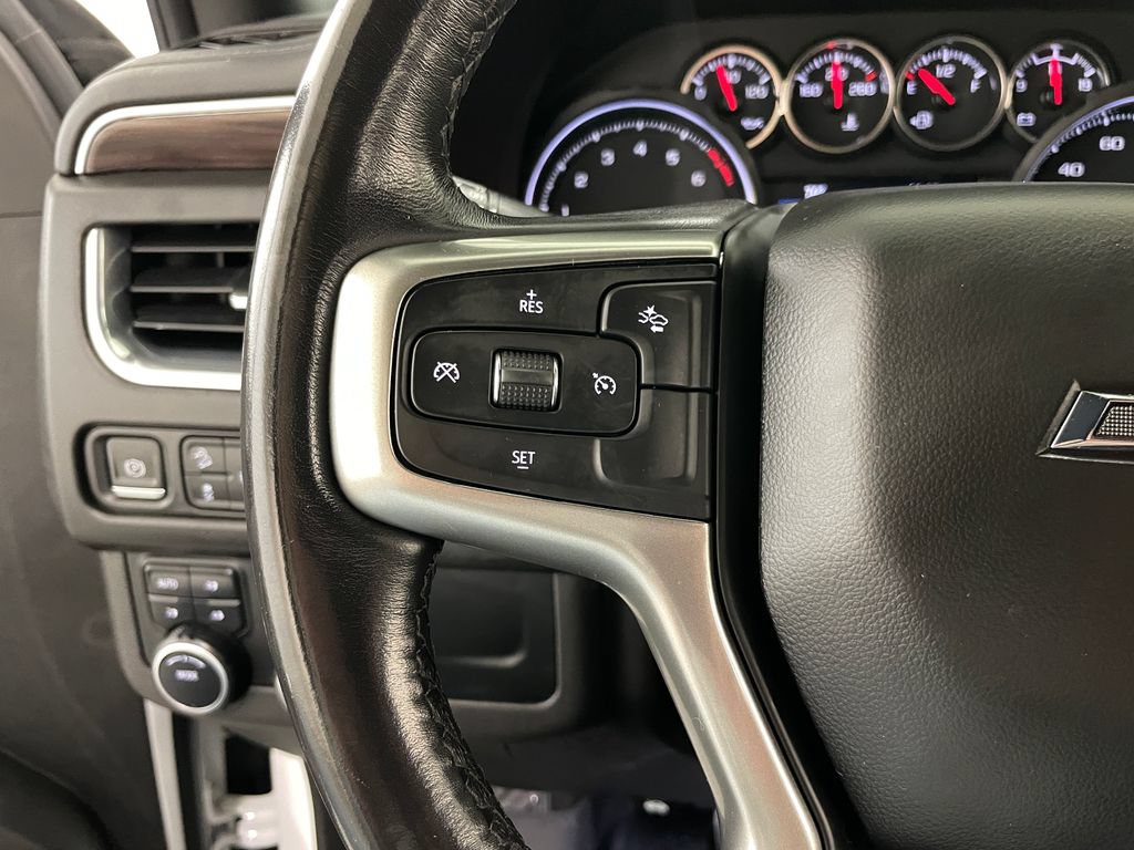 Used 2021 Chevrolet Tahoe Z71 w/ Rear Media and Nav Package AWD/4WD image 36