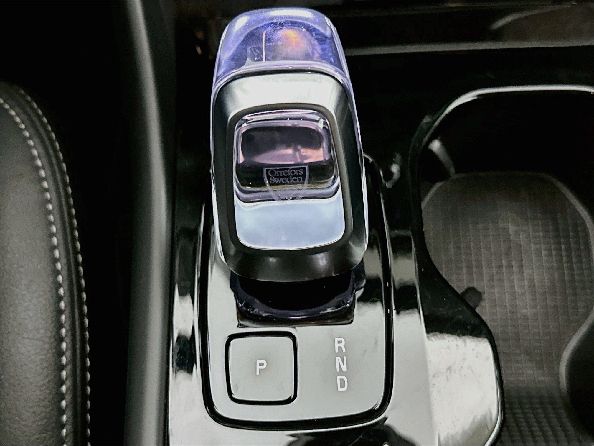 Used 2025 Volvo XC40 B5 Plus AWD/4WD image 25