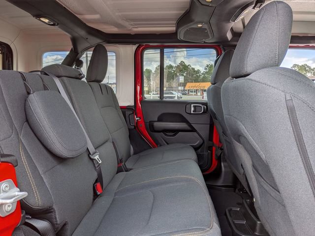 Used 2025 Jeep Wrangler Unlimited Sahara image 27