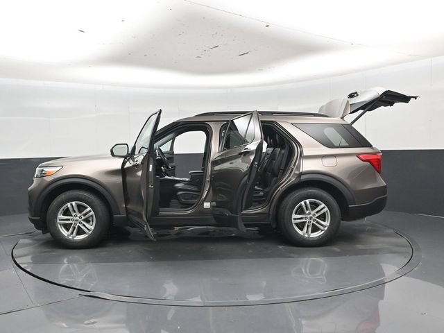 Used 2021 Ford Explorer XLT w/ Equipment Group 202A AWD/4WD image 58