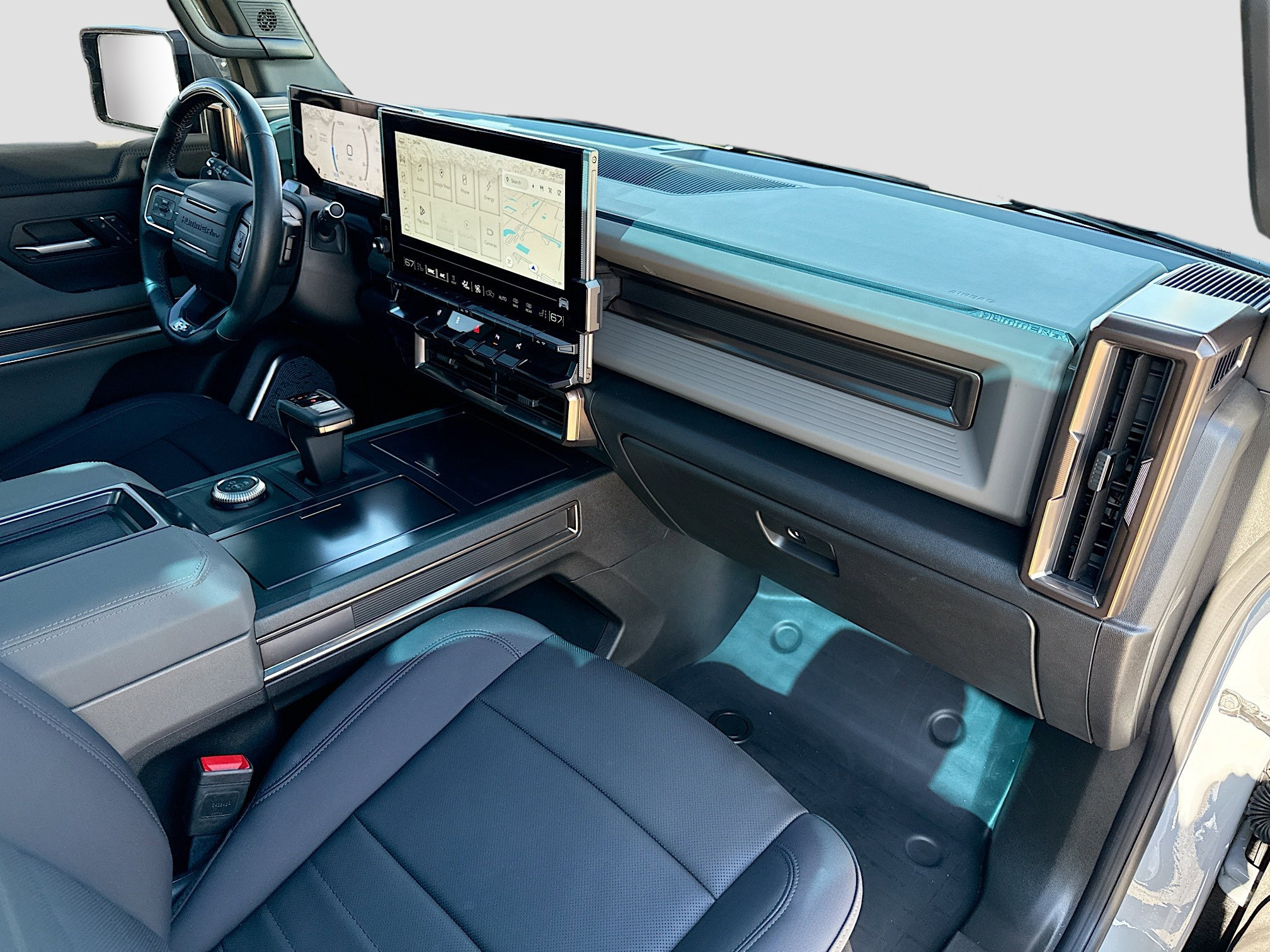 Used 2025 GMC Hummer EV 2X w/ LPO, Dark Essentials Package image 15