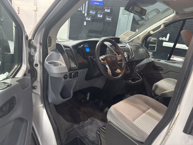 Used 2018 Ford Transit 150 XLT image 12