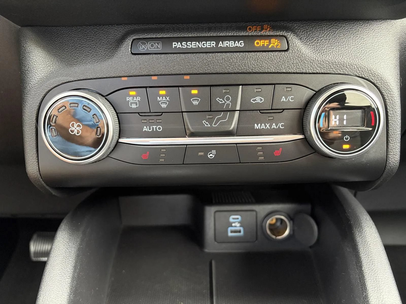 Used 2020 Ford Escape SEL AWD/4WD image 21