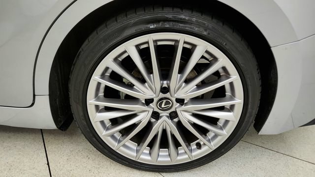 Used 2023 Lexus IS 300 w/ Premium Package RWD image 78