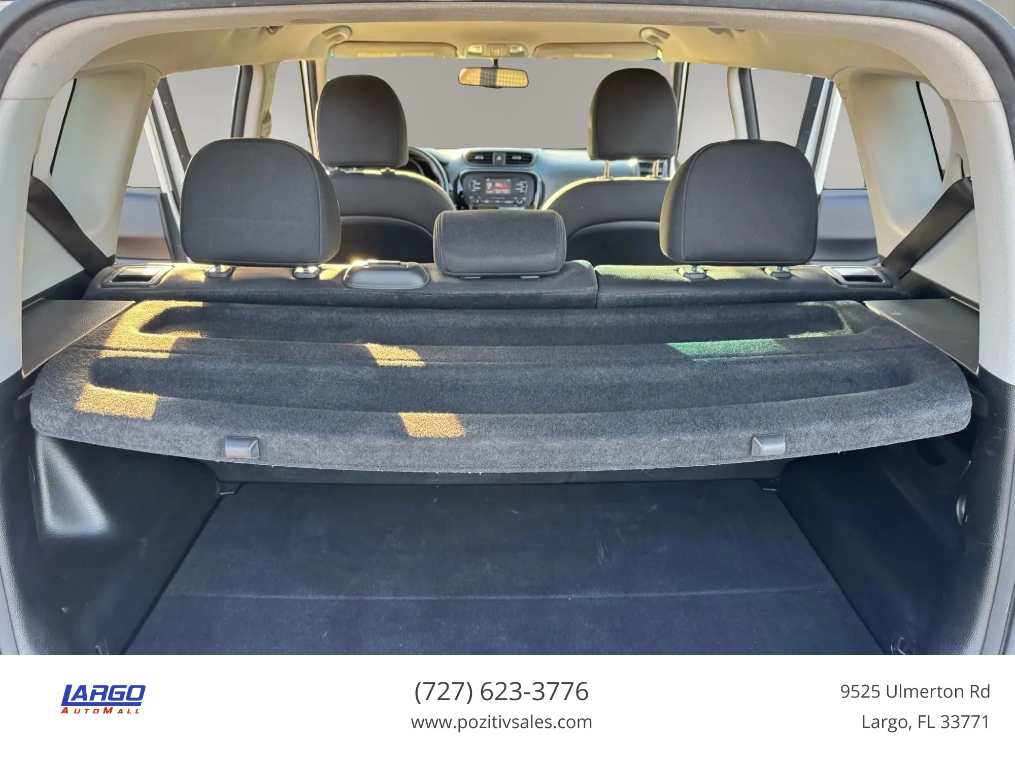 Used 2014 Kia Soul ! FWD image 26