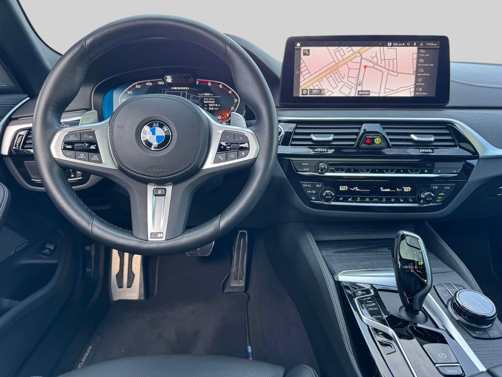Used 2023 BMW M550i xDrive w/ Executive Package AWD/4WD image 6