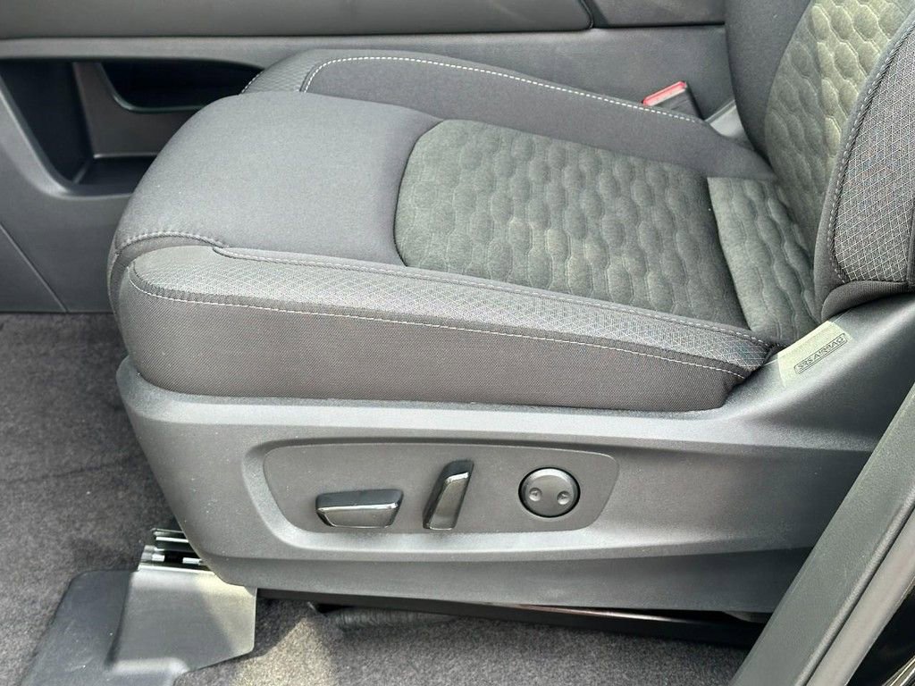 Used 2026 Nissan Pathfinder SV AWD/4WD image 10