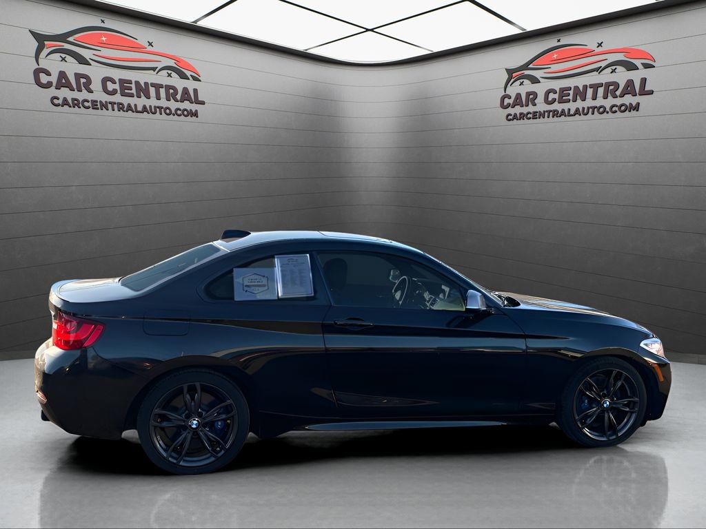 Used 2016 BMW M235i xDrive Coupe image 7