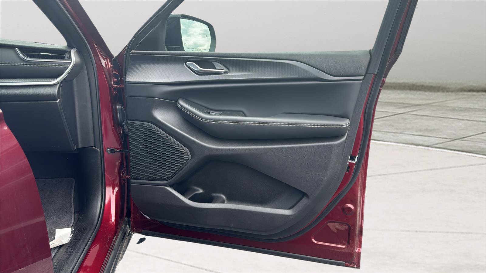 New 2025 Jeep Grand Cherokee L Altitude AWD/4WD image 20