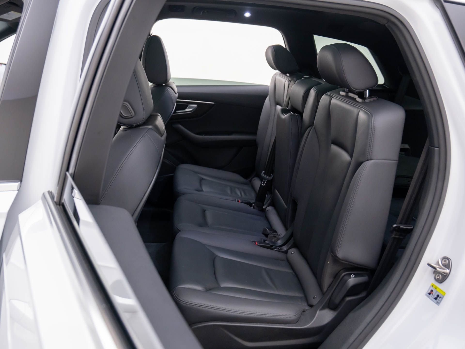 Used 2020 Audi Q7 3.0T Premium Plus image 16