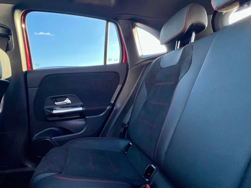 Certified 2022 Mercedes-Benz GLA 250 4MATIC image 14