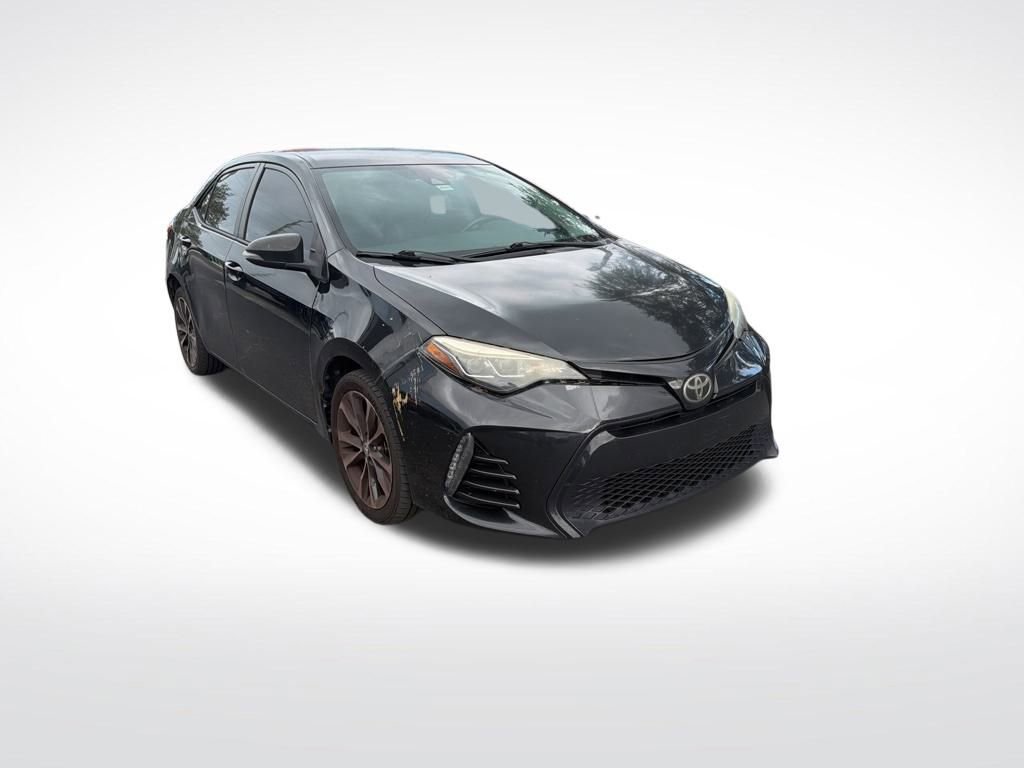 Used 2017 Toyota Corolla SE image 2
