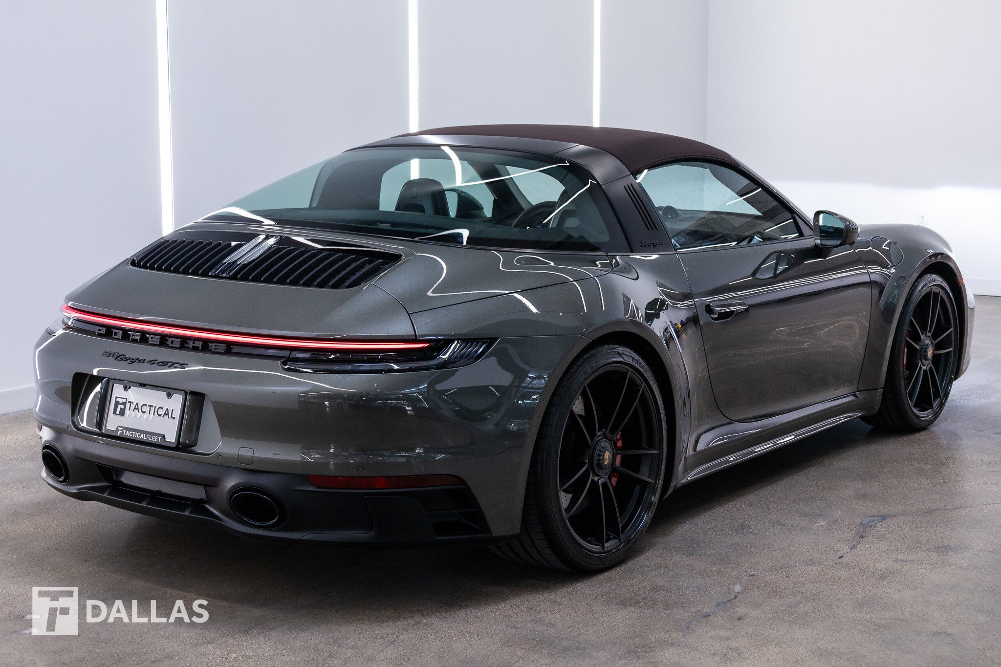 Used 2023 Porsche 911 Targa 4 GTS AWD/4WD image 13