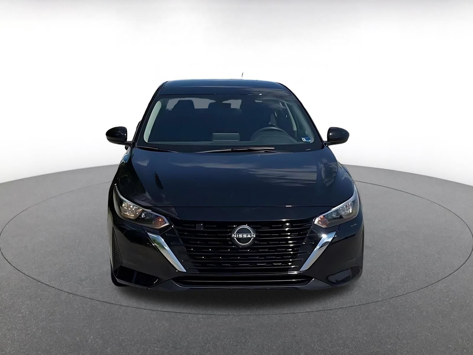 Used 2025 Nissan Sentra SV FWD image 4