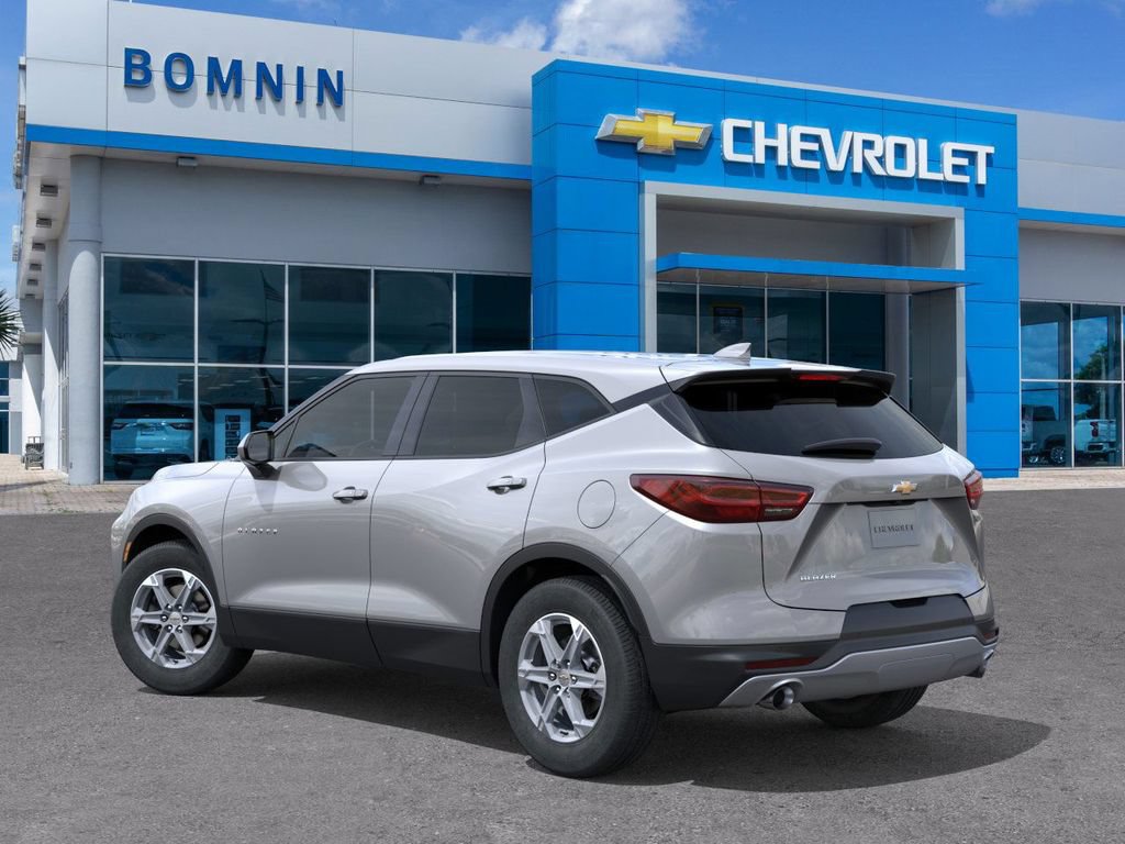 New 2026 Chevrolet Blazer LT FWD image 4