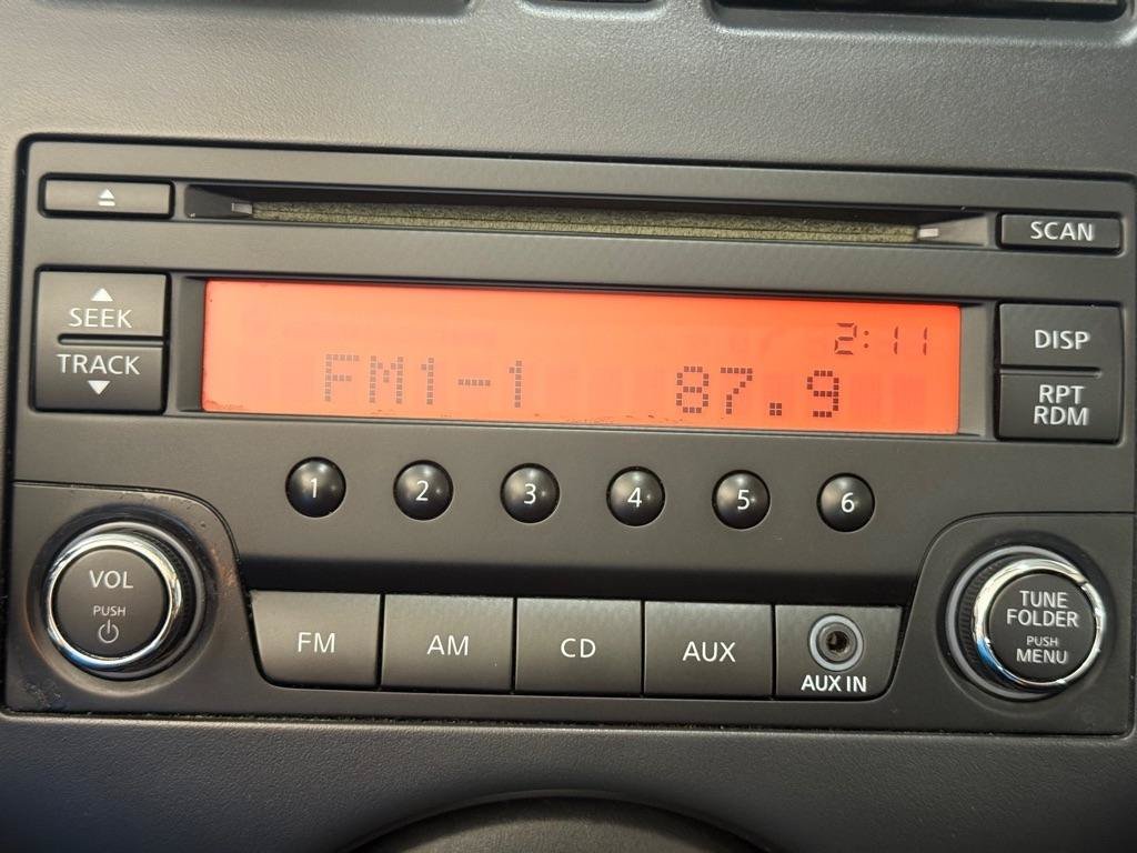 Used 2014 Nissan Versa Note S Plus FWD image 16